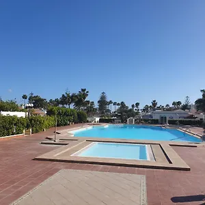 villa-orquidea-with-private-garden.in-canary-islands.com/